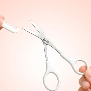 PRECISION EYEBROW SCISSORS INCLUDED