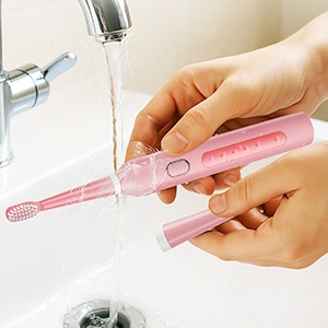 IPX7 WATERPROOF FOR USE IN THE SHOWER OR SINK